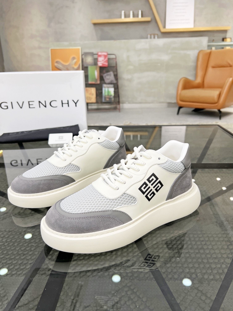 Givenchy Sneakers